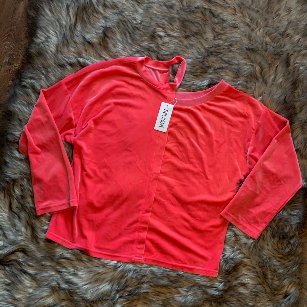 Pink velvet cold shoulder choker‎ sweater top